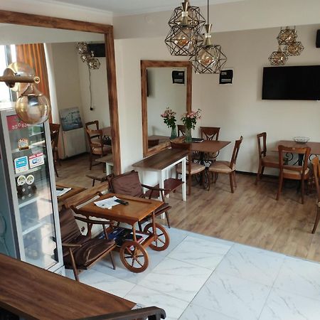 David Hotel Кутаиси Екстериор снимка