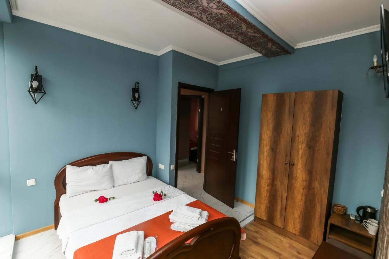 David Hotel Кутаиси Екстериор снимка