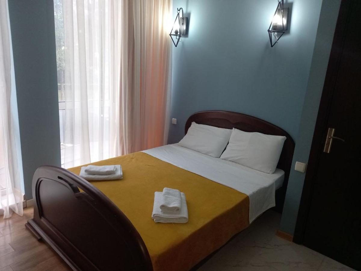 David Hotel Кутаиси Екстериор снимка