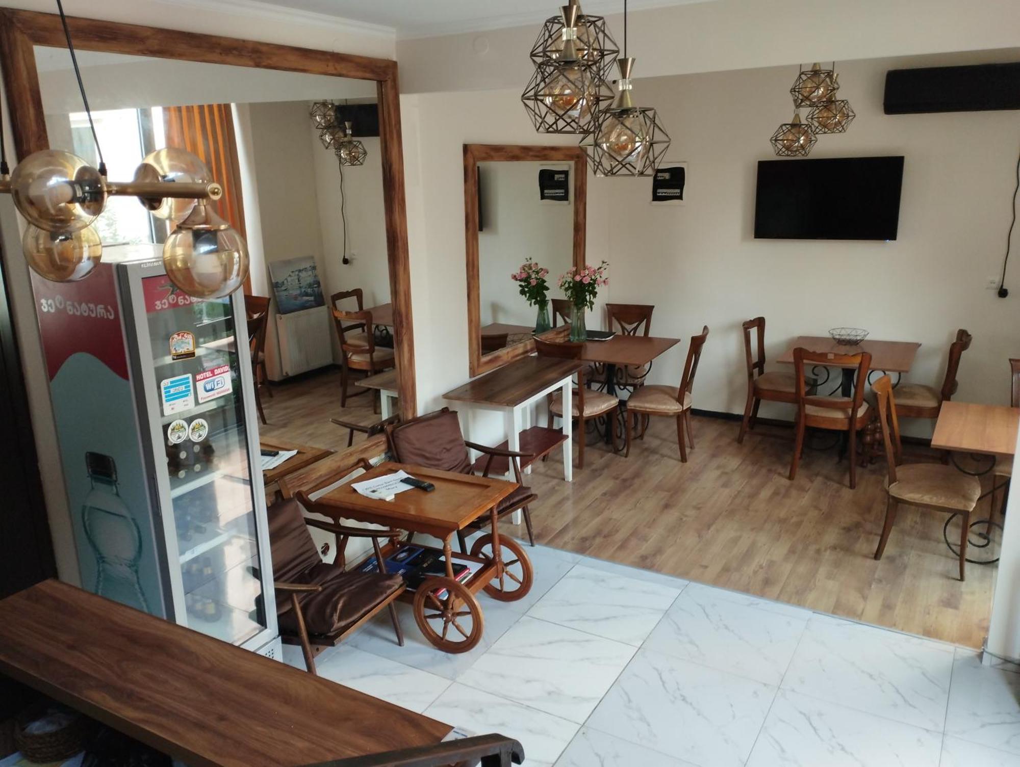 David Hotel Кутаиси Екстериор снимка